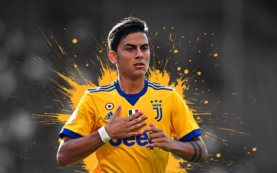 乐竞体育-久保建英吊射戏耍门将得分